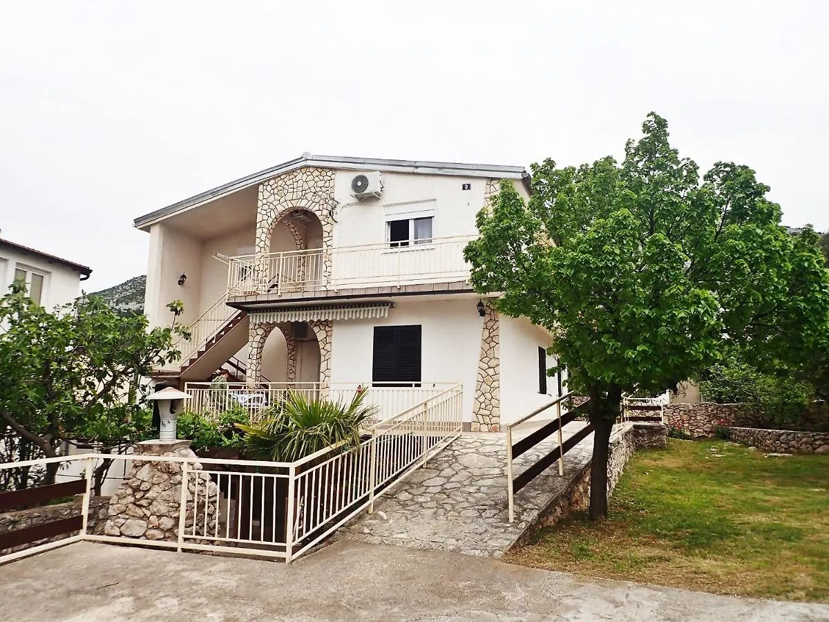 Apartments Darija Starigrad Paklenica 0*,